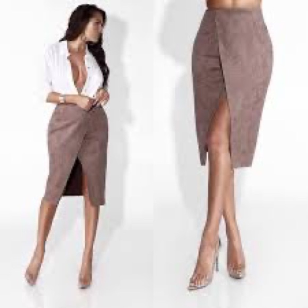 DO+BE Brown Suede Skirt